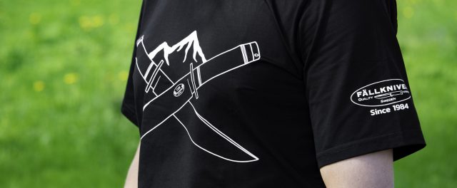 T-shirt Knivar